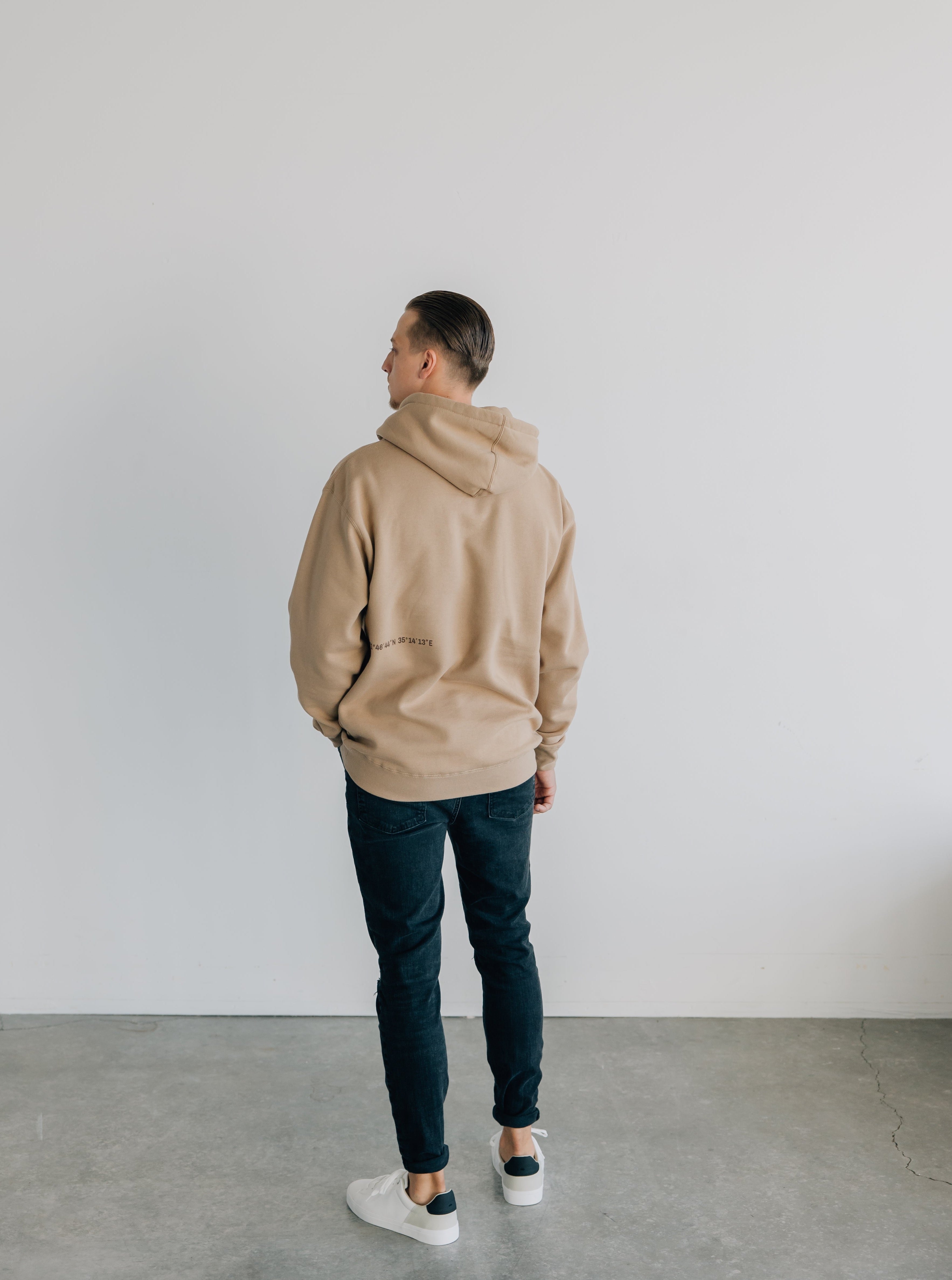 Tan hoodie mens discount outfit